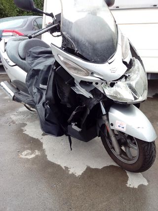 Suzuki Burgman 125 (2007) - Despiece