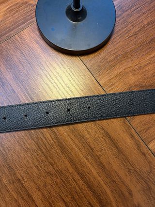 Cinturone Louis Vuitton in pelle reversibile