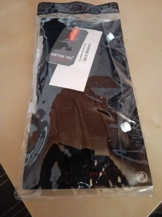 Guantes anticorte Insigna P195 Negros