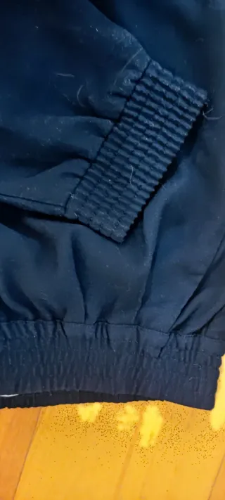 Pantalón azul marino