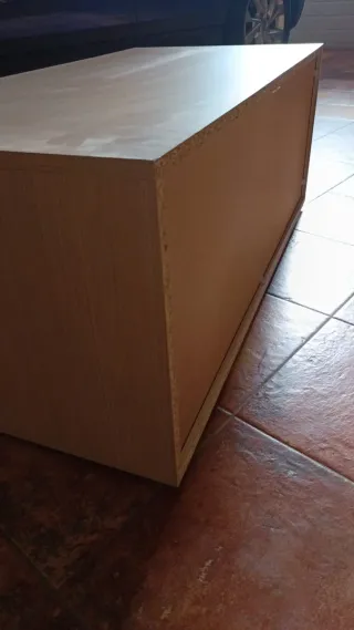 Mueble bajo TV madera