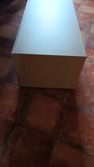 Mueble bajo TV madera