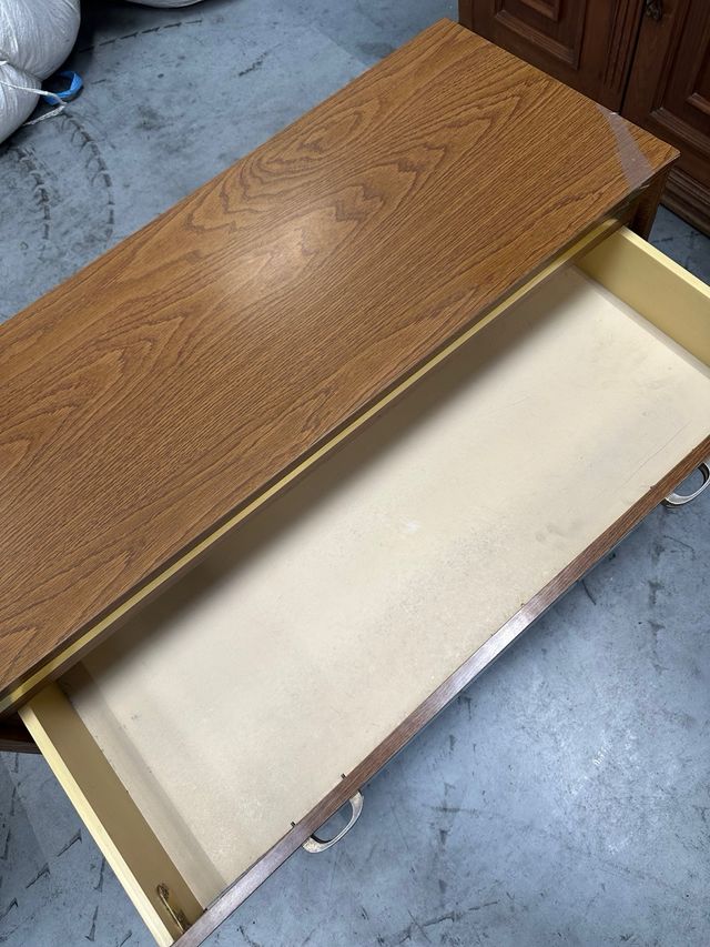 Cajonera vintage madera y metal