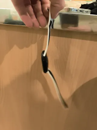 Apple Watch Series 10 con pequeñas marcas de uso