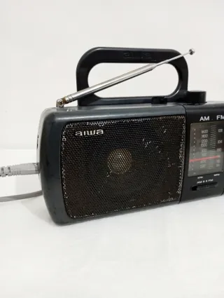 Radio Aiwa Portátil Vintage AM/FM