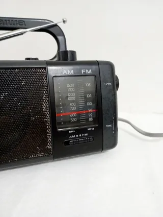 Radio Aiwa Portátil Vintage AM/FM