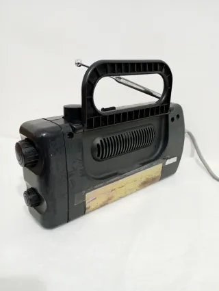 Radio Aiwa Portátil Vintage AM/FM