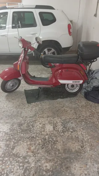 Vespa PK 125 Scooter