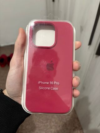 Funda Silicona iPhone 16 Pro