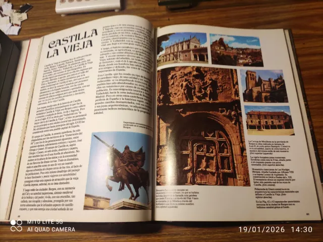 Libro España en Color - Néstor Luján