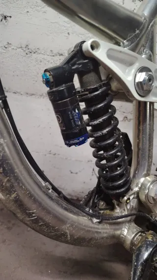 Kona Operator DH 2013