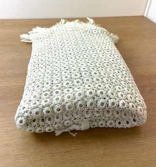 Antigua colcha hecha a mano de ganchillo