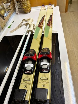 Esquís Rossignol 183cm Con fijaciones