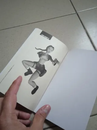 Revista PlayStation trucos + Guia Tomb Radier IV