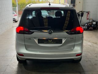 Opel Zafira Tourer 2013