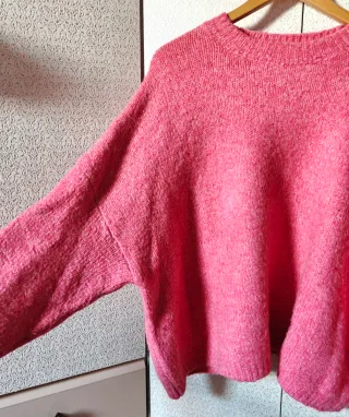 Jersey rosa oversize Bershka seminuevo