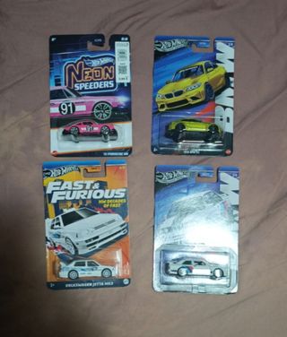 Pack Hotwheels, Majorette y más.semis,dioramas