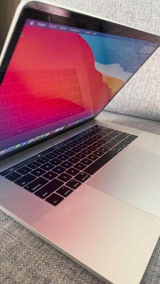 Macbook Pro 15' 2016 para RESPUESTOS