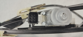 ELEVALUNAS DELANTERO IZQUIERDO FORD FOCUS LIM. 1.