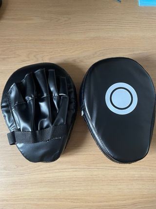 Guantes y manoplas boxeo negros