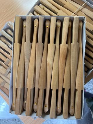 Lote de abanicos de madera