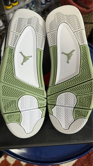 ✨ 𝗝𝗼𝗿𝗱𝗮𝗻 𝟰✨ Original Zapatillas Mujer 43