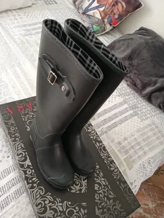 Botas de agua negras