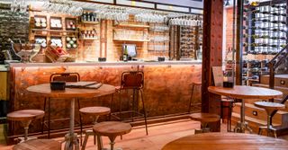 SE TRASPASA RESTAURANTE EN SABADELL