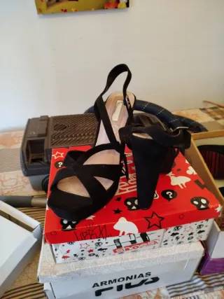 Zapatos de tacón  talla 40