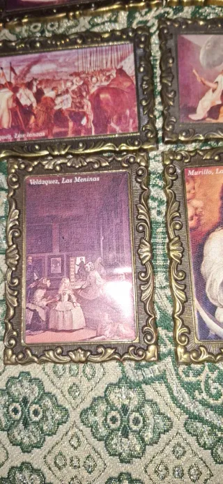 Antiguos cuadros decorativos de metal