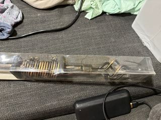 Barra Cortina Extensible Negra y Dorada