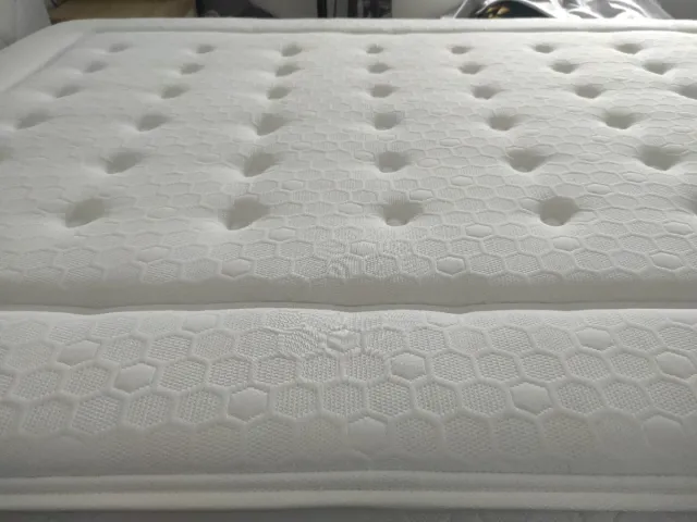 Colchón Valentino Muelle Ensacado Sin Usar bonerll