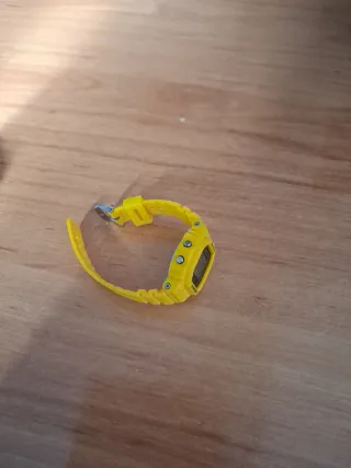 Reloj Casio G-Shock Amarillo