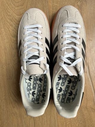 Adidas Spezial Beige/Negro Talla 40