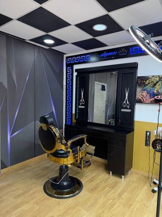 Sillón de barbería y mueble ( leer descripcion!!!)