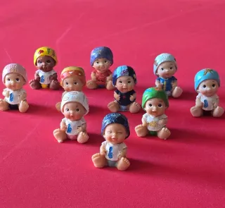 Lote 10 muñecos bebés pelones