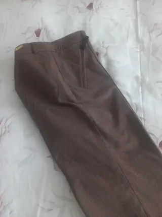 Pantalón Aninoto Marrón