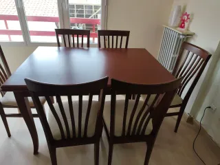 Mesa comedor y 6 sillas madera