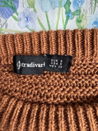 Jersey Stradivarius rayas marrones y negras