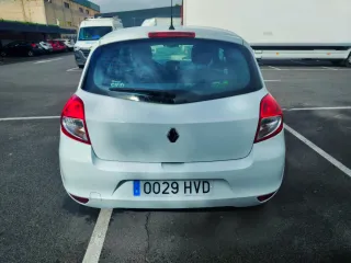 Alquiler de Renault Clio desde 25€/Día