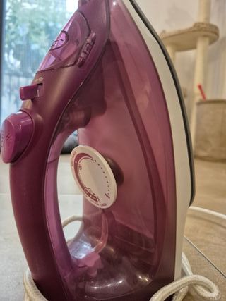 Tabla de planchar + plancha Philips (muy usada)