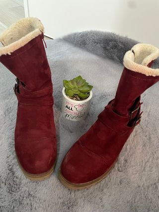 Botas borreguito granate talla 38