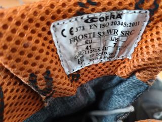 Scarpe da lavoro marroni e arancioni