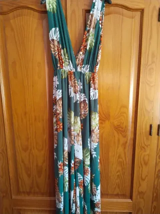 Mono largo verde estampado floral