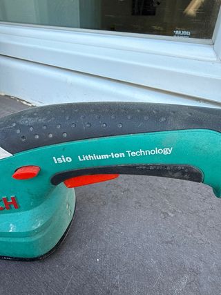 Tagliasiepi Bosch Isio