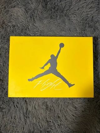 ✨ 𝗝𝗼𝗿𝗱𝗮𝗻 𝟰✨ Original Zapatillas No Caja 41