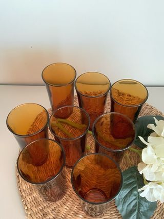 Juego de 8 vasos ámbar vintage