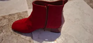 Botines de mujer rojos