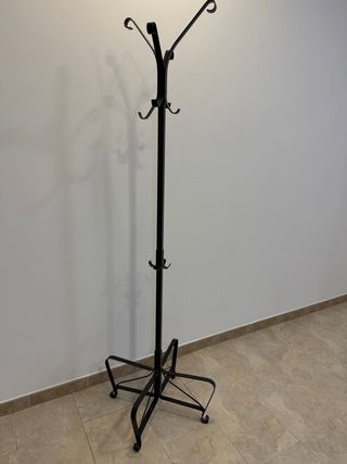 Perchero Metálico Negro 180cm