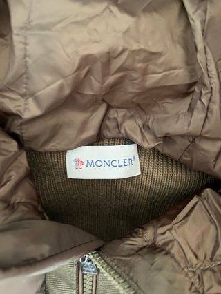 Chaqueta Moncler Marrón con Capucha